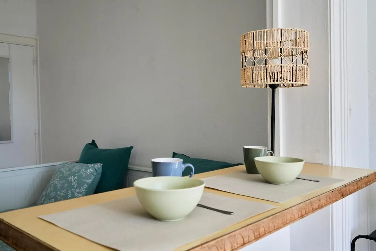 Apartment Elegant T2, Charmant, Lambersart France