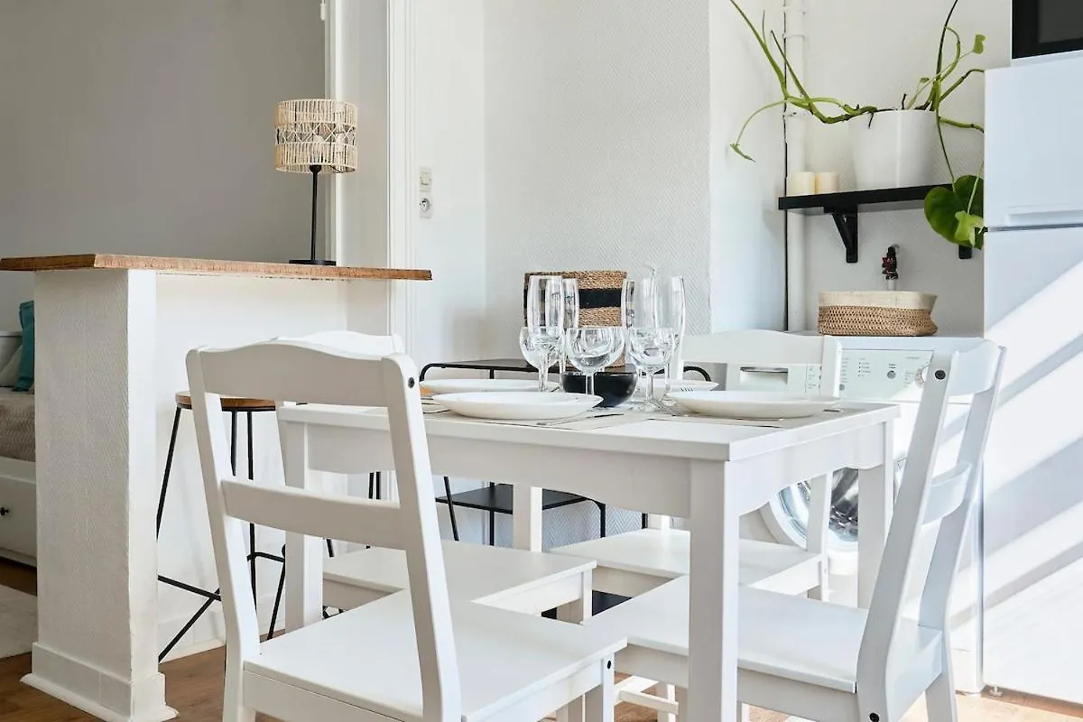 Apartment Elegant T2, Charmant, Lambersart