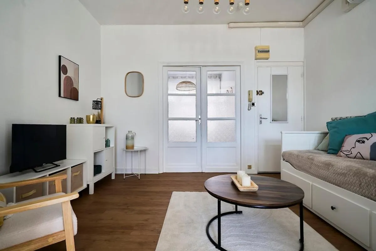 Apartment Elegant T2, Charmant, Lambersart