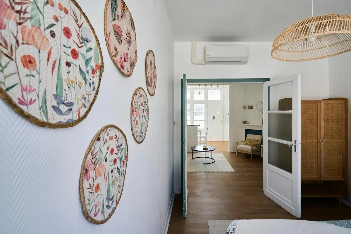 Apartment Elegant T2, Charmant, Lambersart France