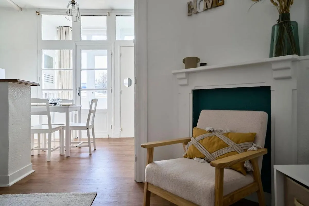 Elegant T2, Charmant, Lambersart France