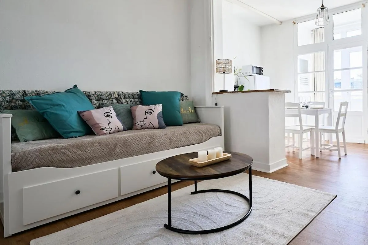 Elegant T2, Charmant, Lambersart Apartment